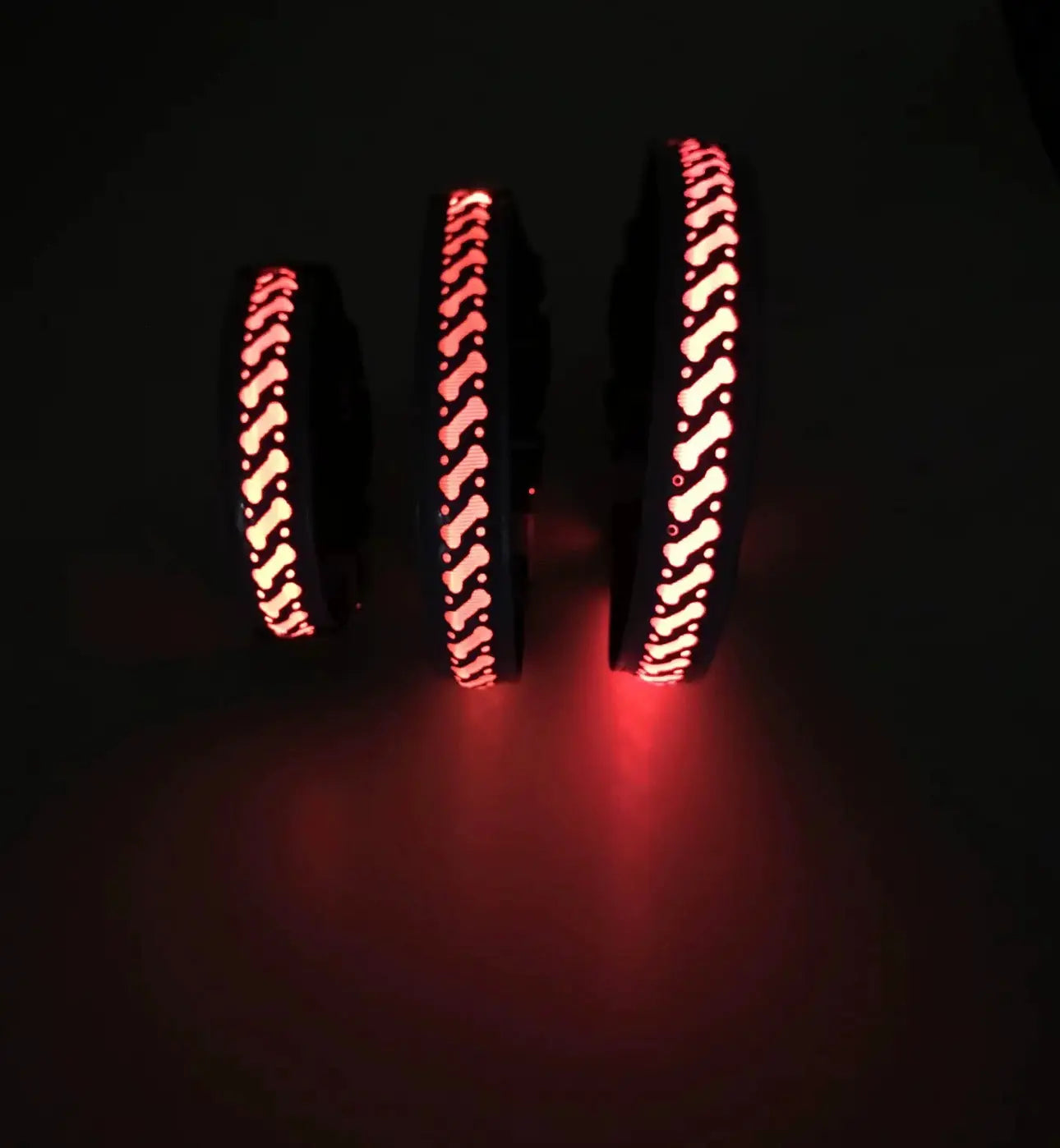 Collier lumineux Pattes d'amour